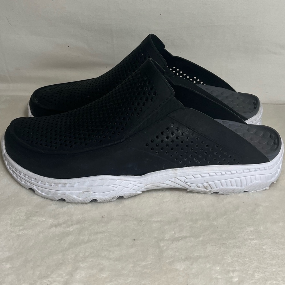 Skechers Foamies Creston Black and White Men's Slip-On Clog Shoes Sz 13